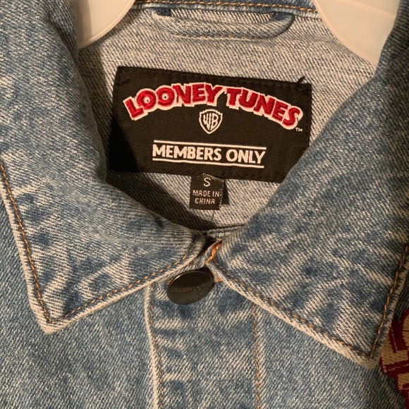Looney Tunes - Blue Denim Jean Jacket - Picture 6 of 8